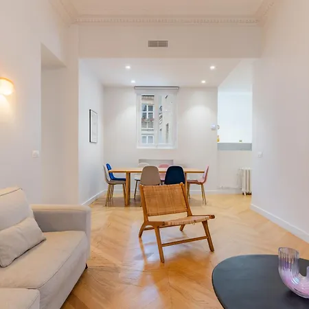 Apartmán Elegant 2 Air-conditioned Bedrooms Close To Trocadero
