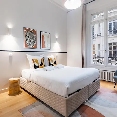 Elegant 2 Air-conditioned Bedrooms Close To Trocadero Paříž