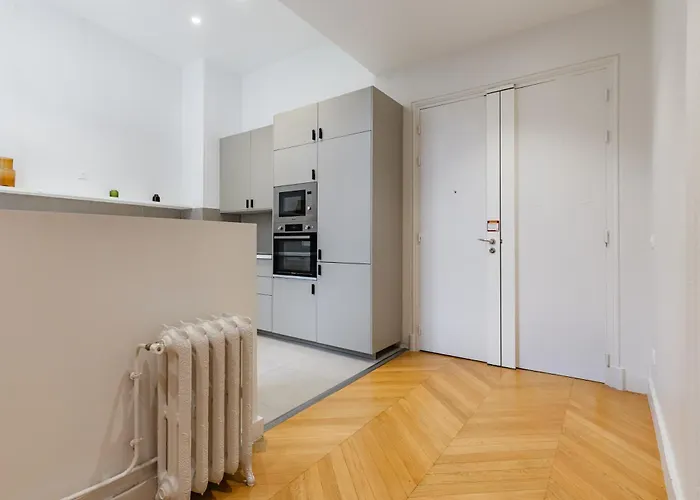 Lägenhet Elegant 2 Air-conditioned Bedrooms Close To Trocadero Paris